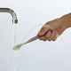 Illustration for article titled Brush Rinse Toothbrush Creates Mini Water Fountain